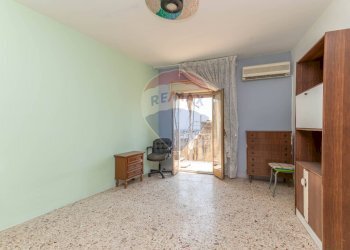 Stanza vuota - Casa indipendente Via Testa
 
45-47-43, Caltagirone - foto 1