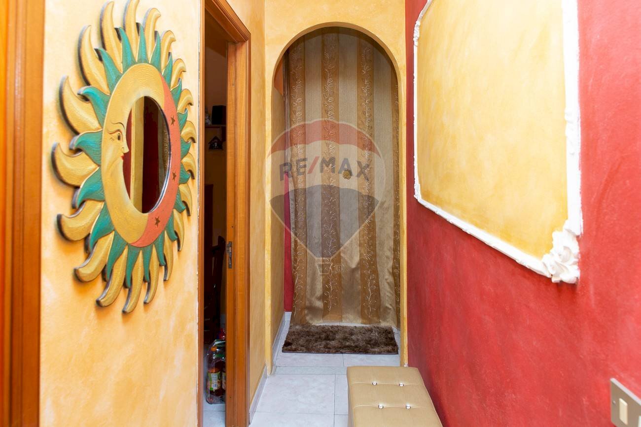 Hall / corridoio - Appartamento Via Nuoro
 
46, Paterno - foto 3