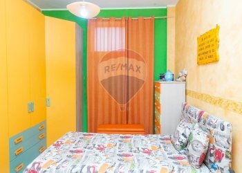 Camera / camera da letto - Appartamento Via Nuoro
 
46, Paterno - foto 8