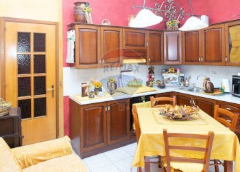 Cucina - Appartamento Via Nuoro
 
46, Paterno - foto 12