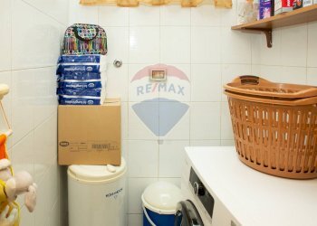 Bagno - Appartamento Via Nuoro
 
46, Paterno - foto 30