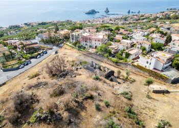 Vista dell\'acqua - Terreno edificabile Via Vampolieri
 
snc, Aci Catena - foto 3