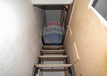 Scale - Locale Commerciale via marchese di san giuliano
 
63, Acireale - foto 7