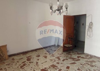 Stanza vuota - Casa indipendente Via Feltre
 
102, Paterno - foto 13