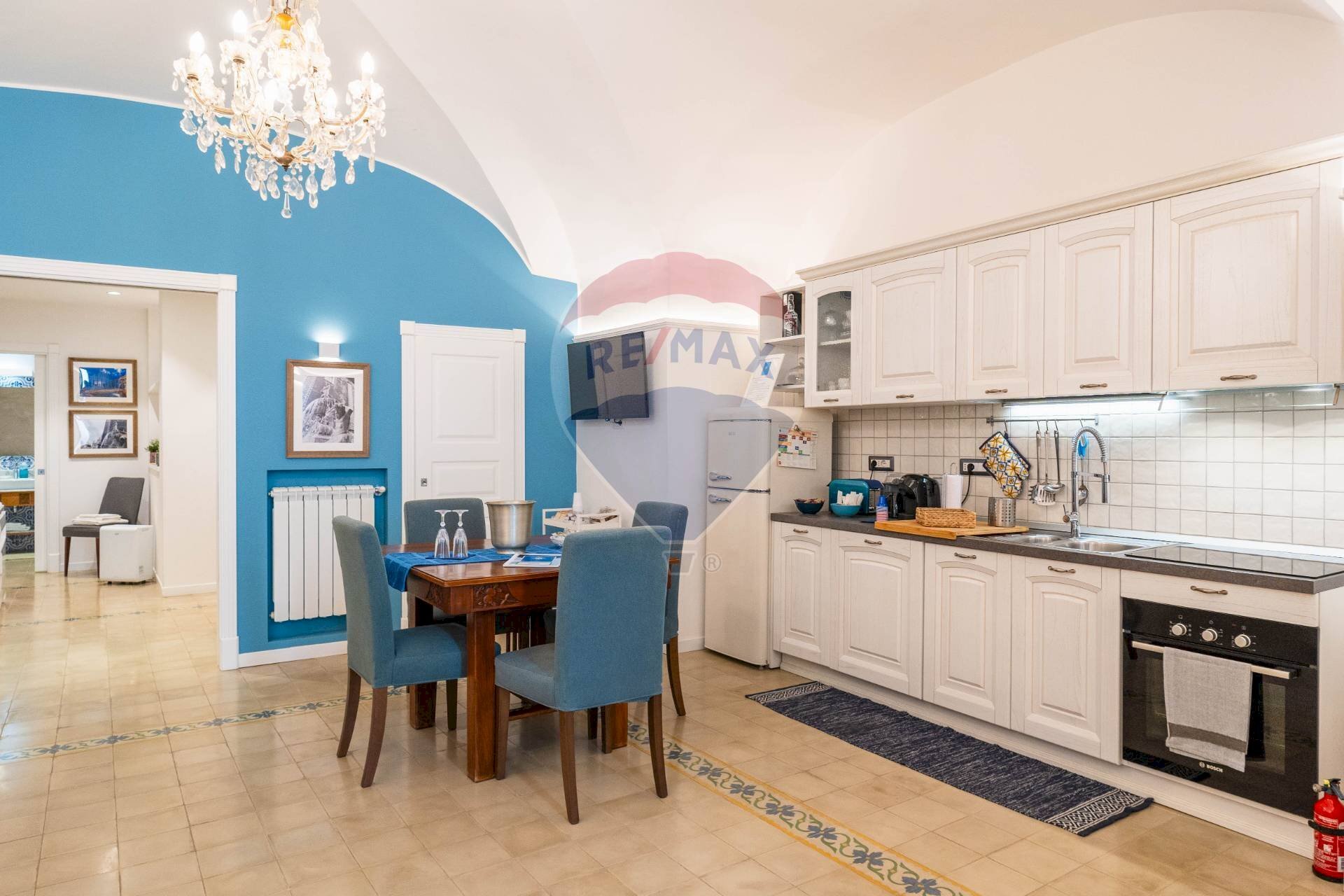 Cucina - Casa indipendente Via Santa Barbara
 
7, Catania - foto 2