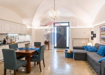 Sala da pranzo - Casa indipendente Via Santa Barbara
 
7, Catania - foto 7