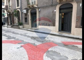 Edificio all\'aperto - Casa indipendente Via Santa Barbara
 
7, Catania - foto 15