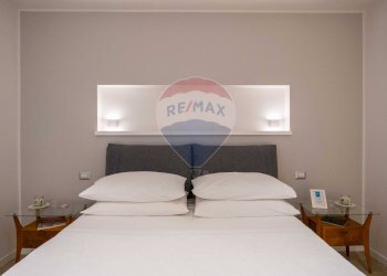 Camera / camera da letto - Casa indipendente Via Santa Barbara
 
7, Catania - foto 22