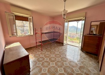 Stanza vuota - Casa indipendente Via Manganelli
 
7, Gaggi - foto 13