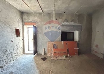 Stanza vuota - Casa indipendente Via Manganelli
 
3, Gaggi - foto 9