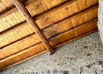 Dettagli - Casa indipendente Via Manganelli
 
3, Gaggi - foto 16