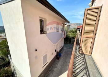 Balcone - Casa indipendente Via Manganelli
 
3, Gaggi - foto 22