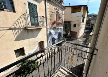 Balcone - Casa indipendente Via Carcere Vecchio
 
8, Gaggi - foto 20