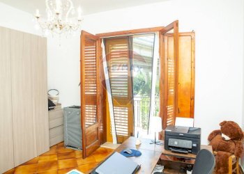 Ufficio - Appartamento Via Cesare Battisti
 
111, Furci Siculo - foto 15