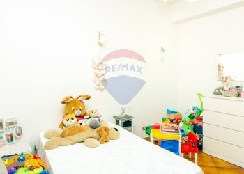 Camera / camera da letto - Appartamento Via Cesare Battisti
 
111, Furci Siculo - foto 23