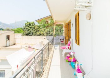 Balcone - Appartamento Via Cesare Battisti
 
111, Furci Siculo - foto 24