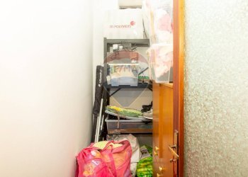 Dispensa di stoccaggio - Appartamento Via Cesare Battisti
 
111, Furci Siculo - foto 30