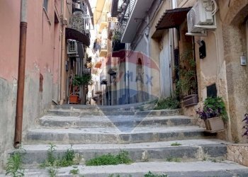 Edificio all\'aperto - Bilocale RONCA
 
23, Caltagirone - foto 2