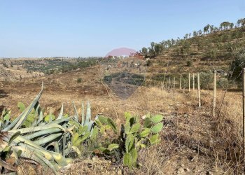 Vista delle montagne - Terreno agricolo Contrada Ficazza
snc, Mineo - foto 1