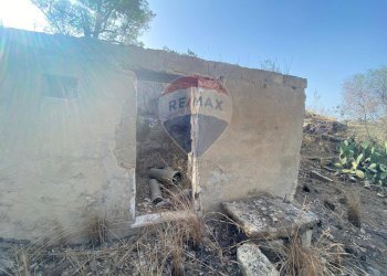 Vista delle montagne - Terreno agricolo Contrada Ficazza
snc, Mineo - foto 8