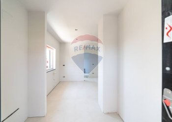 Hall / corridoio - Villa Via Antonio Gramsci
 
12, Gravina di Catania - foto 5