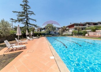Piscina - Villa Via Antonio Gramsci
 
12, Gravina di Catania - foto 6
