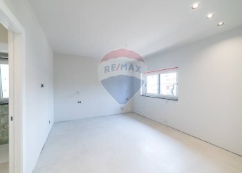 Stanza vuota - Villa Via Antonio Gramsci
 
12, Gravina di Catania - foto 7