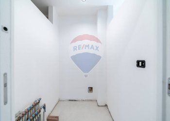 Stanza vuota - Villa Via Antonio Gramsci
 
12, Gravina di Catania - foto 28