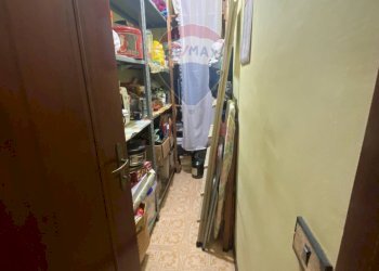 Cabina armadio - Appartamento piazza Europa
 
5, Aci Sant'Antonio - foto 17