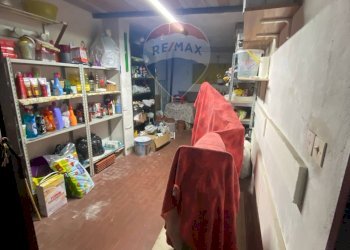 Dispensa di stoccaggio - Appartamento piazza Europa
 
5, Aci Sant'Antonio - foto 21