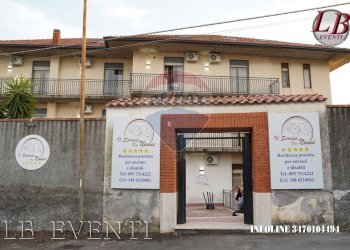 Casa all\'aperto - Commercial Activity Via Verona
 
2, Mascalucia - photo 1