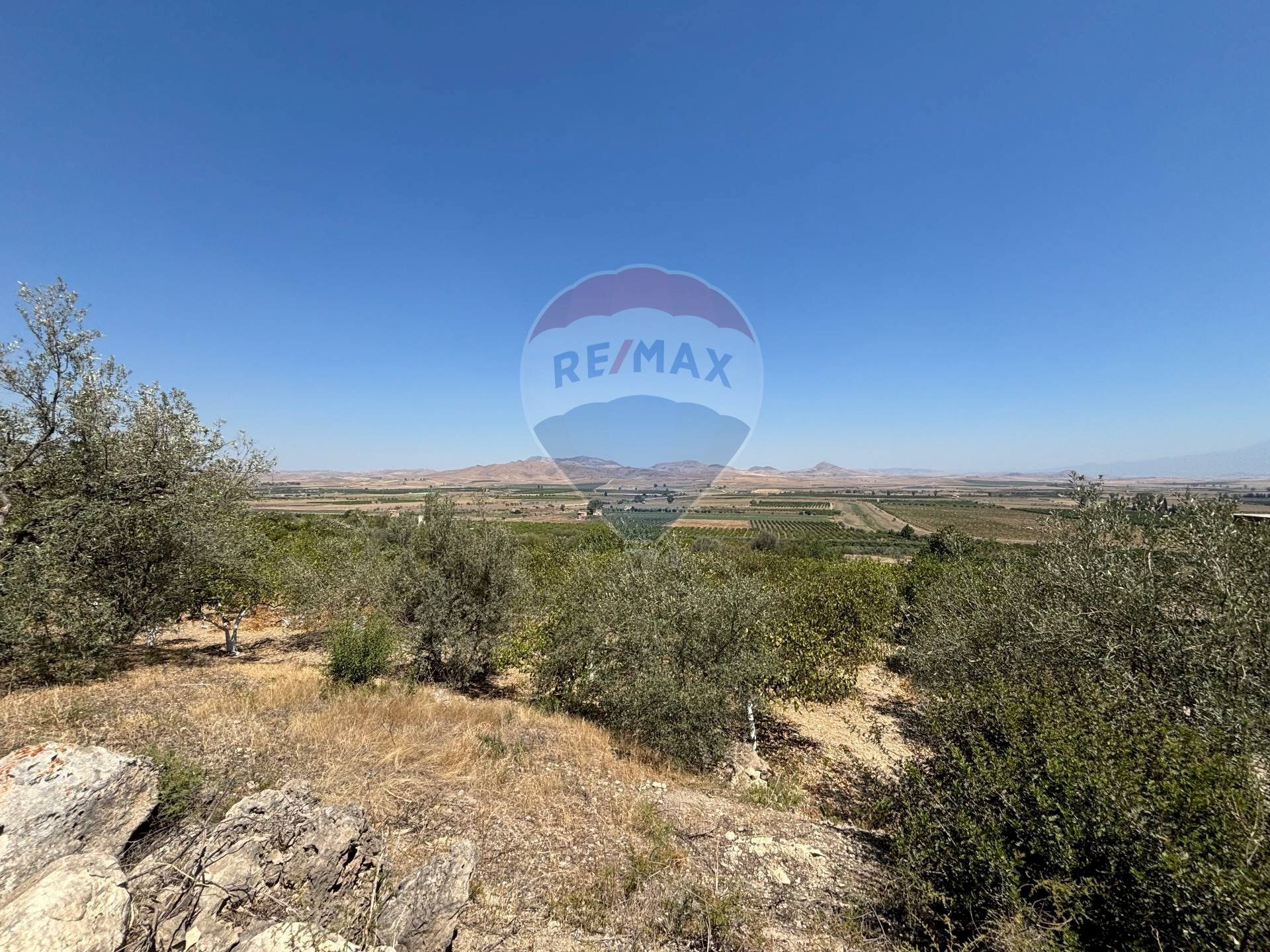 Vista delle montagne - Terreno agricolo cda feccia di vino
sn, Ramacca - foto 2