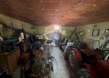 Dispensa di stoccaggio - Agricultural land cda feccia di vino
 
sn, Ramacca - photo 29