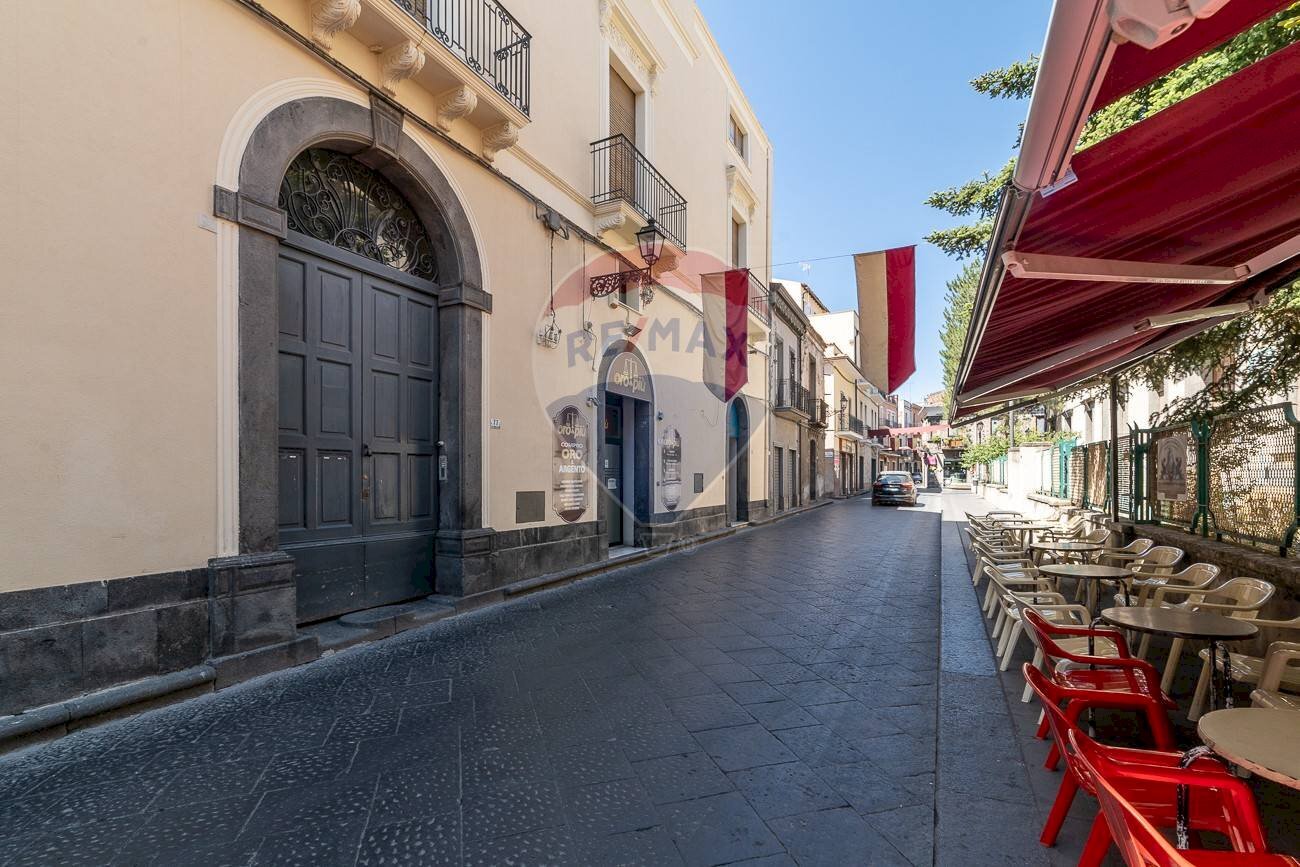 Edificio all\'aperto - Appartamento Via Umberto
 
77, Randazzo - foto 3