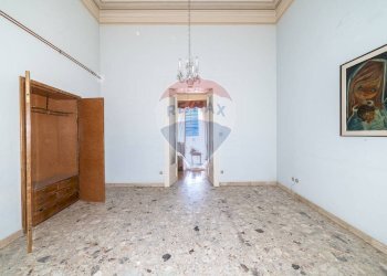 Stanza vuota - Appartamento Via Umberto
 
77, Randazzo - foto 8