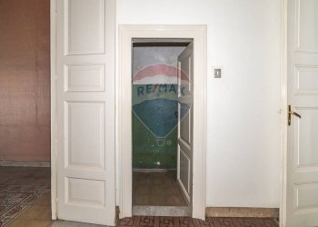 Hall / corridoio - Appartamento Via Umberto
 
77, Randazzo - foto 19