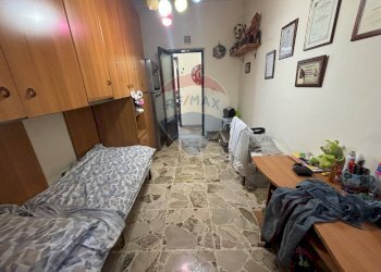 Camera / camera da letto - Appartamento VITTORIO EMANUELE
 
246, Valverde - foto 7