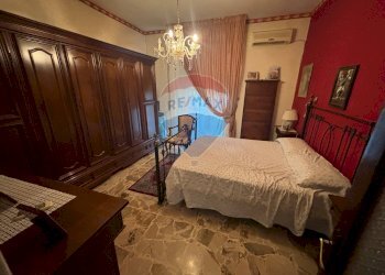 Camera / camera da letto - Appartamento VITTORIO EMANUELE
 
246, Valverde - foto 14