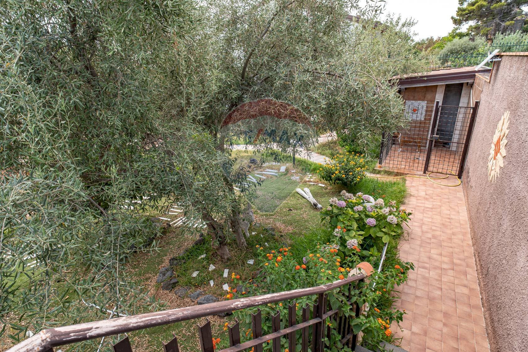 Giardino - Villa via Silvio Pellico
 
34, Aci Sant'Antonio - foto 3