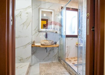 Bagno - Villa via Silvio Pellico
 
34, Aci Sant'Antonio - foto 16