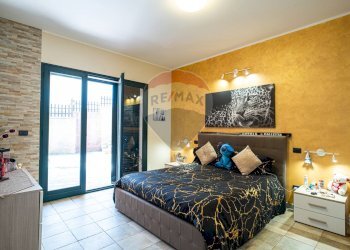 Camera / camera da letto - Villa via Silvio Pellico
 
34, Aci Sant'Antonio - foto 20