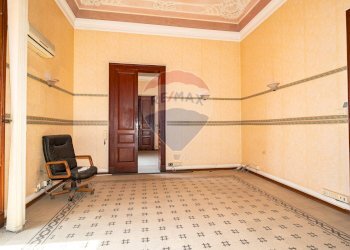 Stanza vuota - Appartamento Piazza Mazzini
 
6, Acireale - foto 9