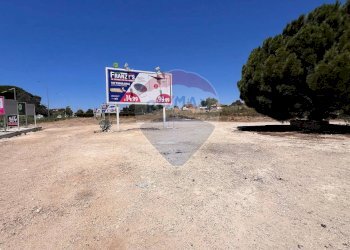 Casa all\'aperto - Terreno edificabile Strada statale 115 Vittoria
 
snc, Vittoria - foto 2