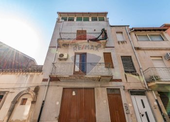 Edificio all\'aperto - Casa indipendente Via Bruno Buozzi
 
19, Grammichele - foto 1