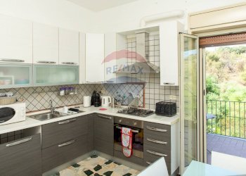 Cucina - Casa indipendente Via Palermo
 
725, Catania - foto 5