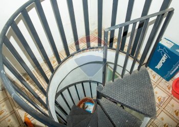 Scale - Casa indipendente Via Palermo
 
725, Catania - foto 13