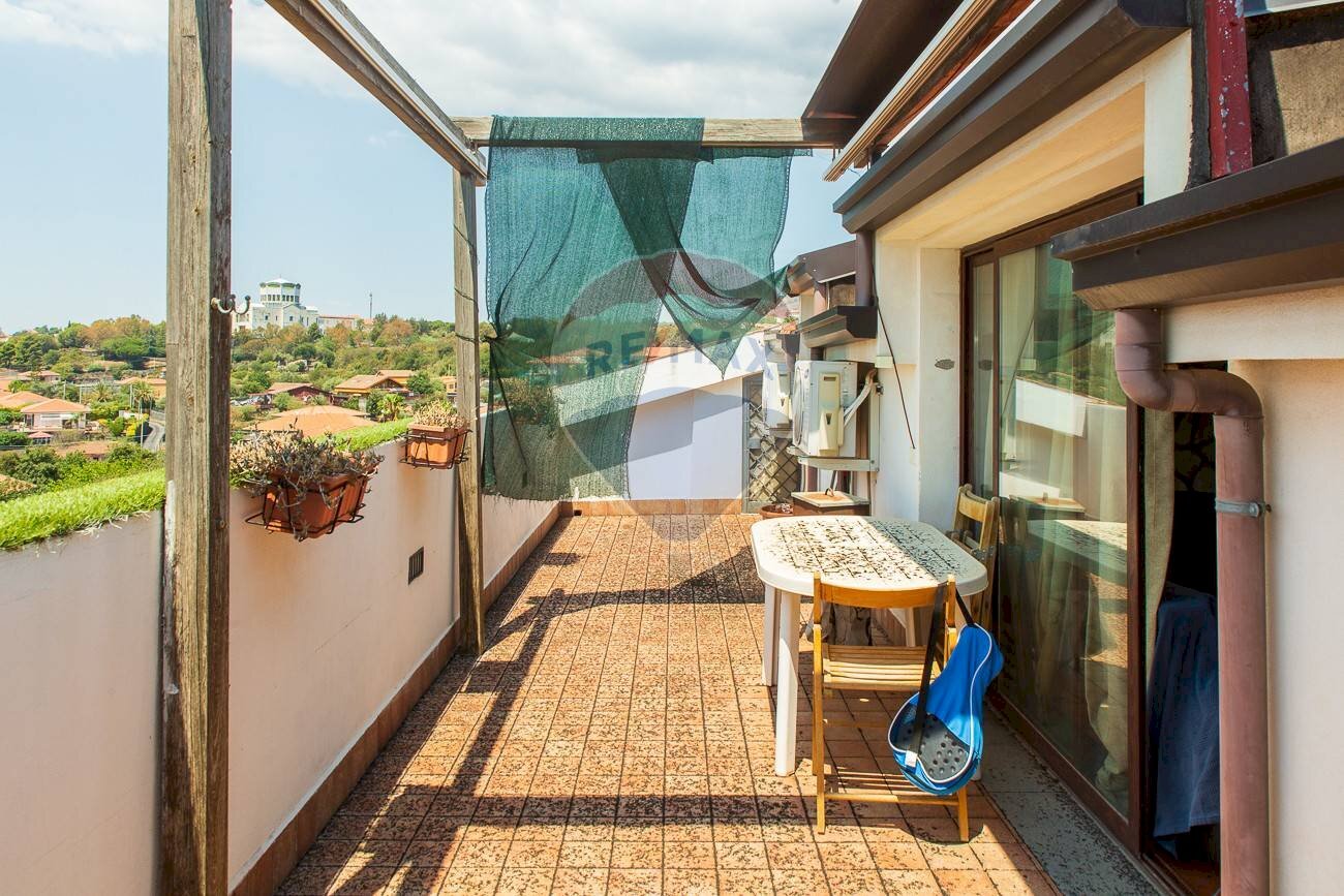 Terrazza - Four-room apartment Via Pulei
39, Mascalucia - photo 2