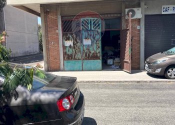 Casa all\'aperto - Negozio PIAZZALE ITALIA
 
18, San Pietro Clarenza - foto 7