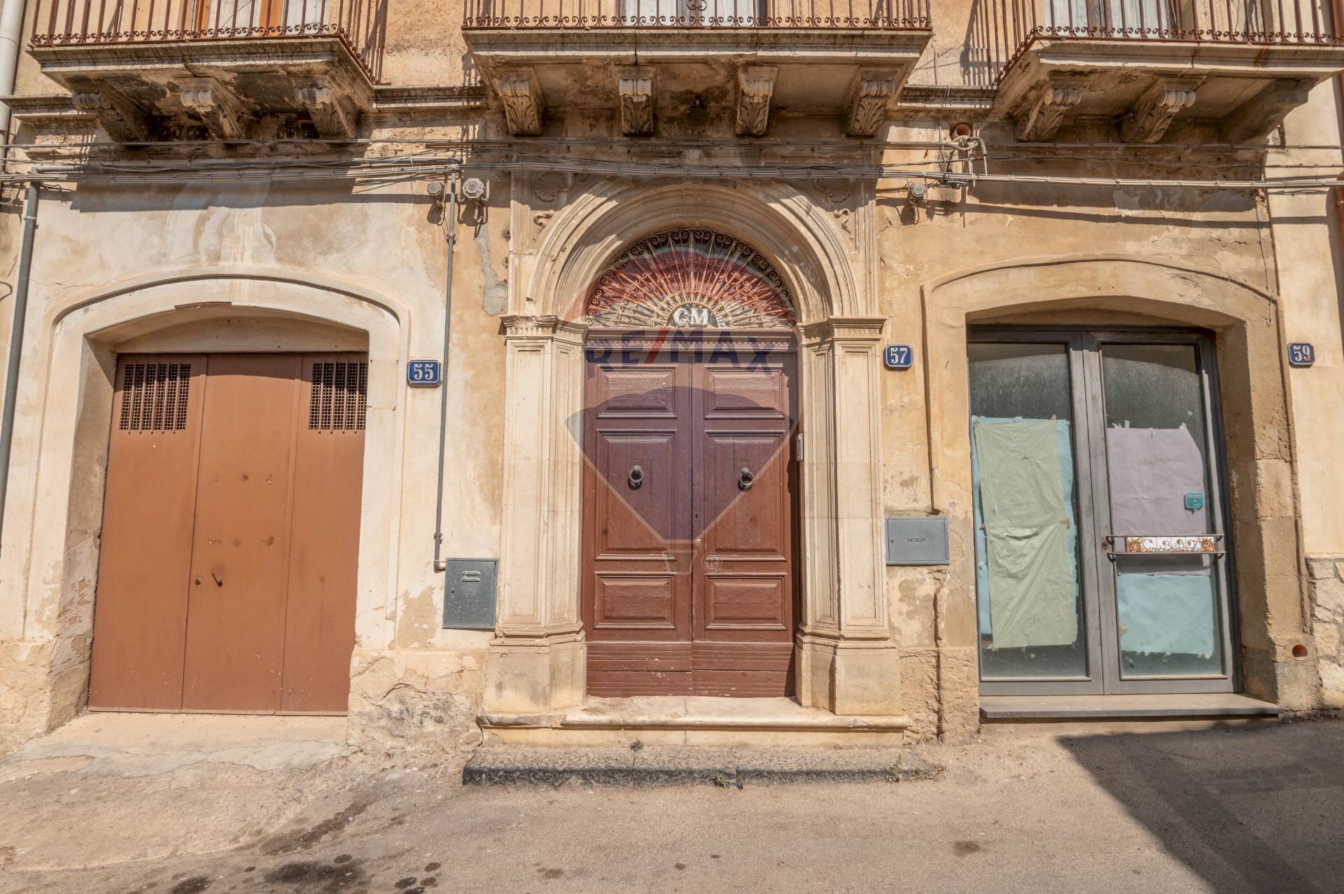 Edificio all\'aperto - Casa semi indipendente Via Ex Matrice
 
57, Caltagirone - foto 3