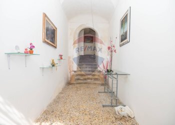 Scale - Casa semi indipendente Via Ex Matrice
 
57, Caltagirone - foto 8